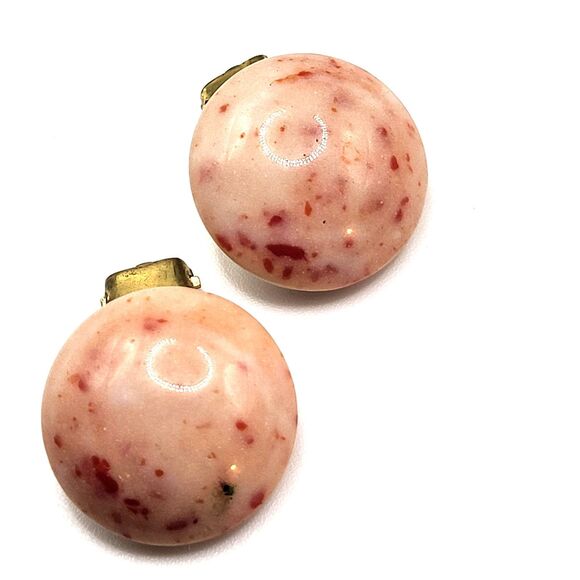 Vintage 1950s Sun Stone Dôme Earrings - Retro Gemstone Jewelry 1in - Picture 1 of 3